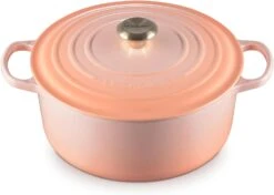 Le Creuset Signature Round Dutch Oven, 5.5 Quart 38 Le Creuset Signature Round Dutch Oven, 5.5 Quart -Shop Kitchen Cliques 21177026423071 5.5qt signature rd dutch oven