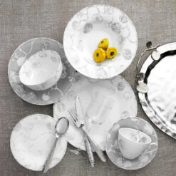 Michael Aram Botanical Leaf Dinner Plate -Shop Kitchen Cliques 314050