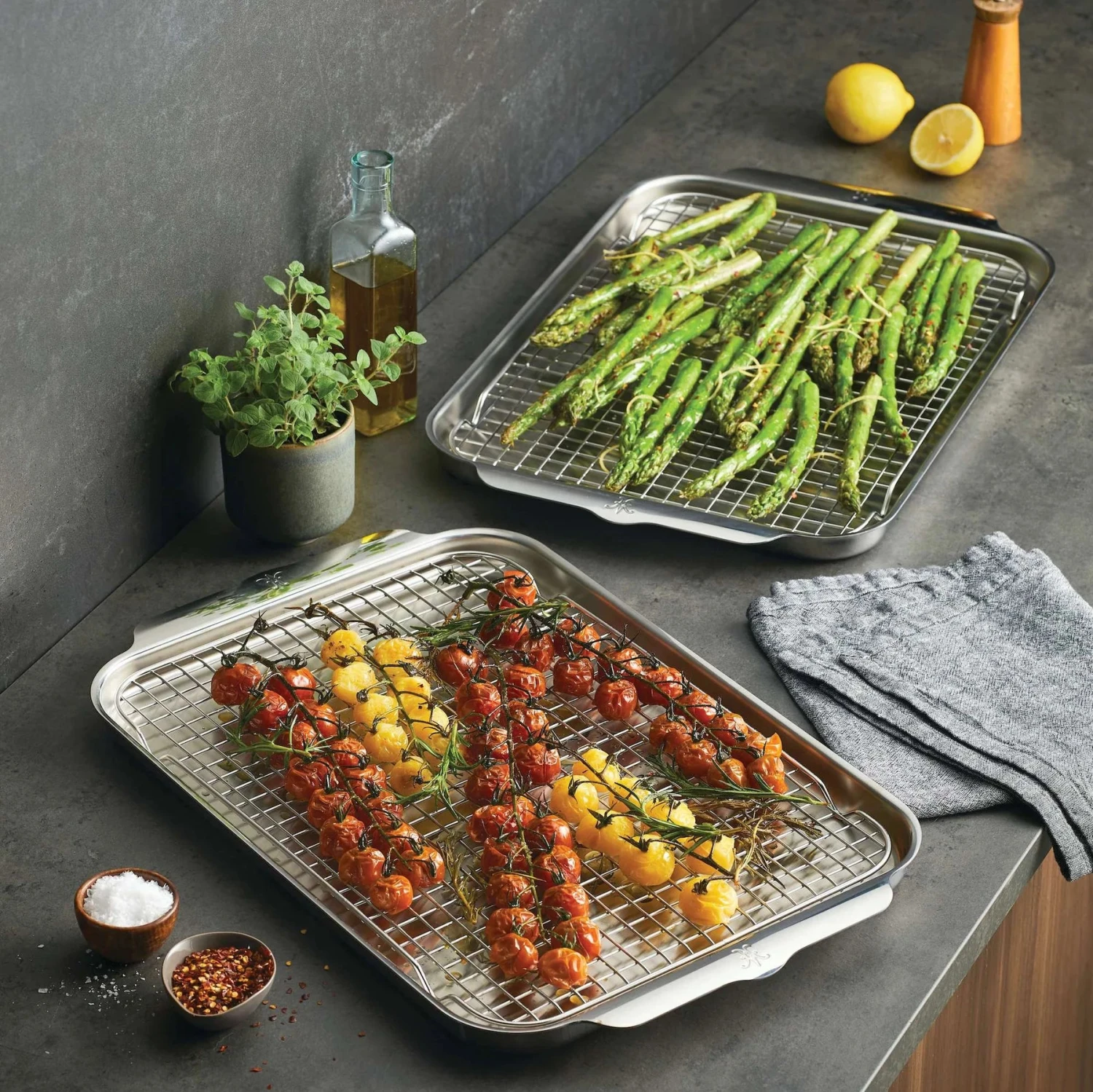 Hestan OvenBond Bakeware Set 4 Hestan OvenBond Bakeware Set - Image 3