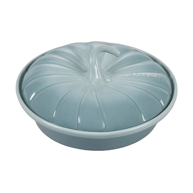 Le Creuset Figural Pumpkin Baker W/ Lid 4 Le Creuset Figural Pumpkin Baker W/ Lid - Image 2