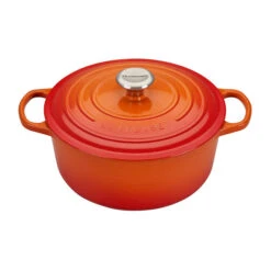 Le Creuset Signature Round Dutch Oven, 5.5 Quart 30 Le Creuset Signature Round Dutch Oven, 5.5 Quart -Shop Kitchen Cliques RS10273 LS2501 262 lpr