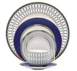 Wedgwood 5 Piece Bone China Place Setting, Renaissance
