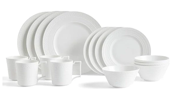 Wedgwood Intaglio 16-Piece Set 3 Wedgwood Intaglio 16-Piece Set
