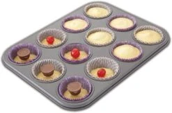 Chicago Metallic NS 12 Cup Surprise Cupcake/Muffin Pan