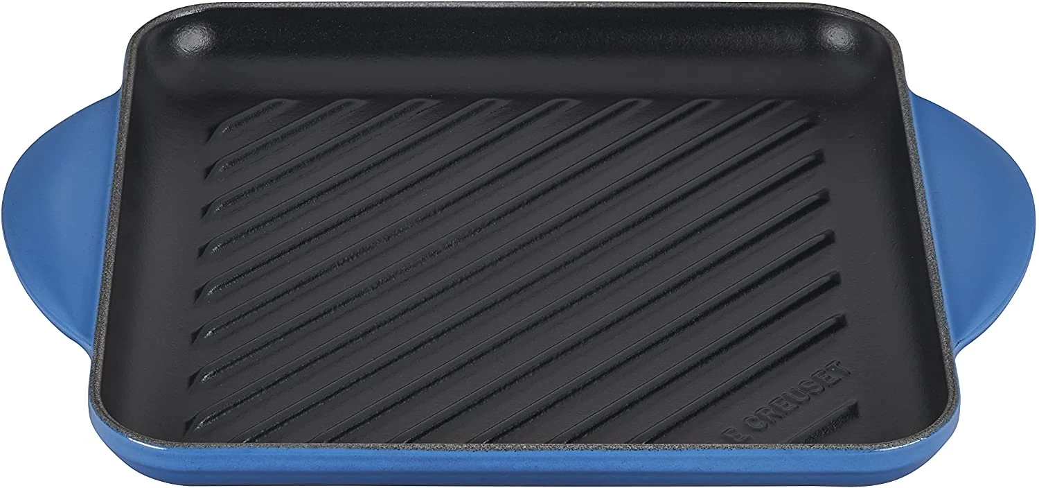 Le Creuset Enamaled Cast Iron Square Grill, 9.5" 6 Le Creuset Enamaled Cast Iron Square Grill, 9.5" - Image 4