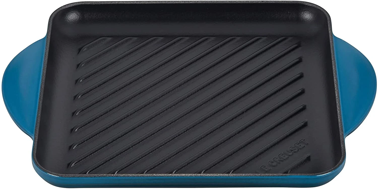 Le Creuset Enamaled Cast Iron Square Grill, 9.5" 10 Le Creuset Enamaled Cast Iron Square Grill, 9.5" - Image 8