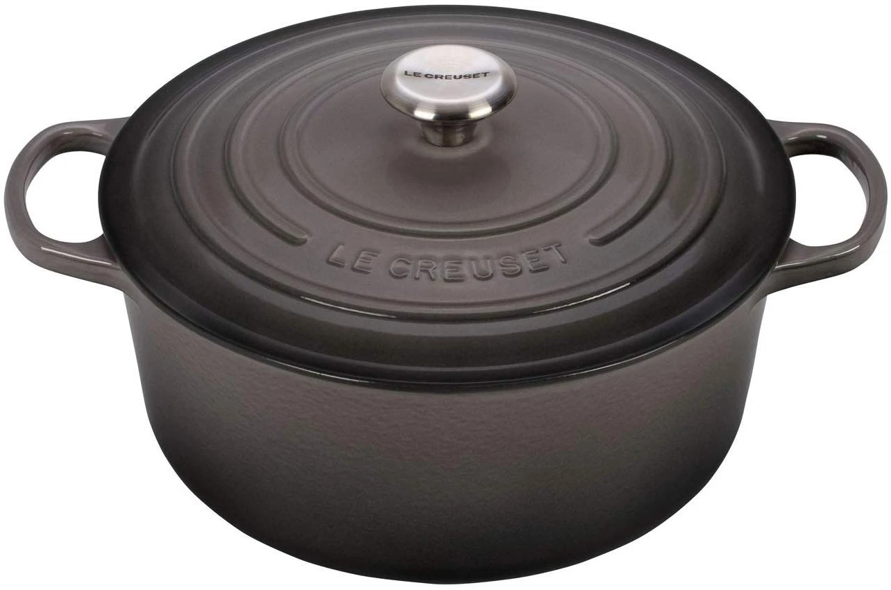 Le Creuset Signature Round Dutch Oven, 5.5 Quart 5 Le Creuset Signature Round Dutch Oven, 5.5 Quart - Image 3