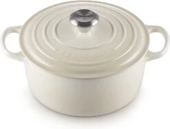 Le Creuset Signature 7.25 Quart Round Dutch Oven 17 Le Creuset Signature 7.25 Quart Round Dutch Oven -Shop Kitchen Cliques ls2501 28716ss
