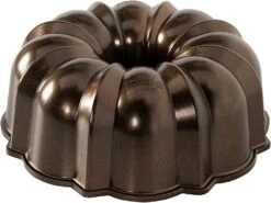 Nordic Ware Pro Cast Original Bundt Pan Bakeware, 12 Cup, Bronze