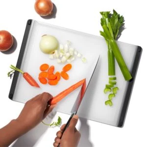Oxo Good Grips Utility Carving & Cutting Board 3 Oxo Good Grips Utility Carving & Cutting Board