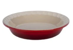 Le Creuset Pie Dish -Shop Kitchen Cliques pg1855 2367