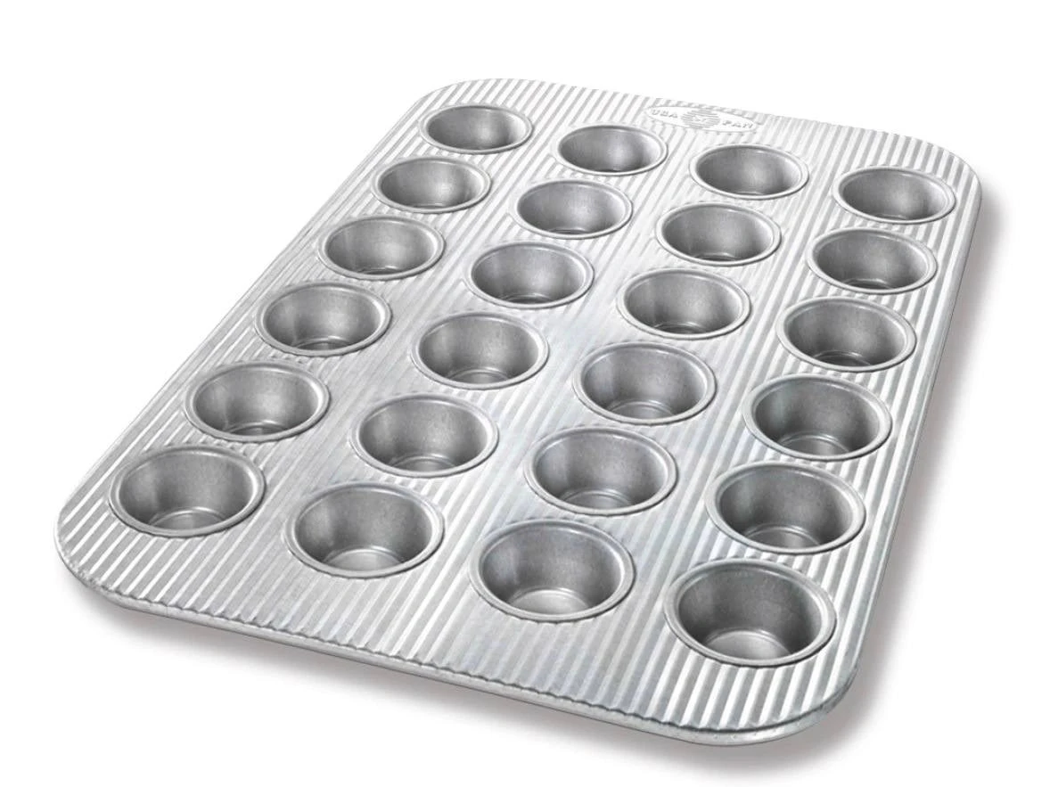 USA Pan 24 Cup Muffin Pan 3 USA Pan 24 Cup Muffin Pan